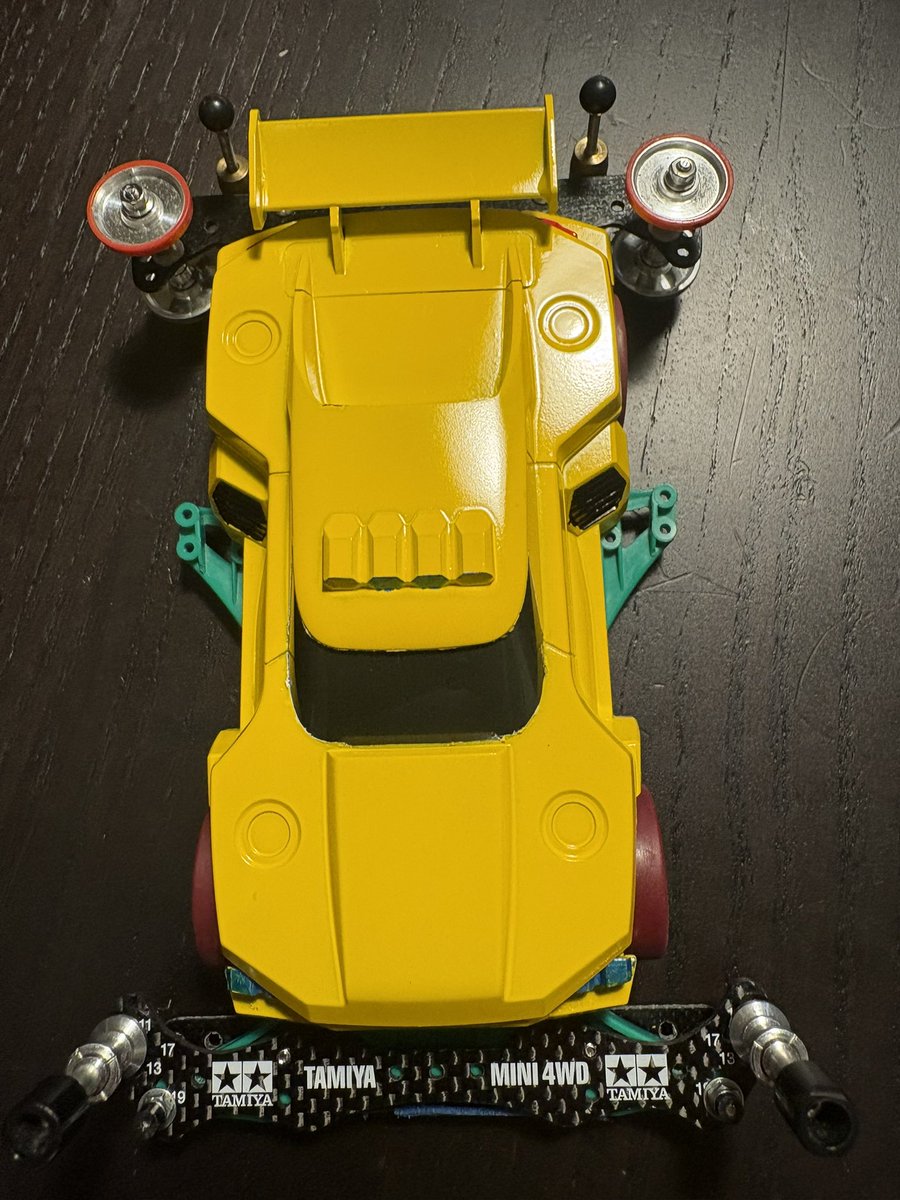 やっぱ黄色っすわ！