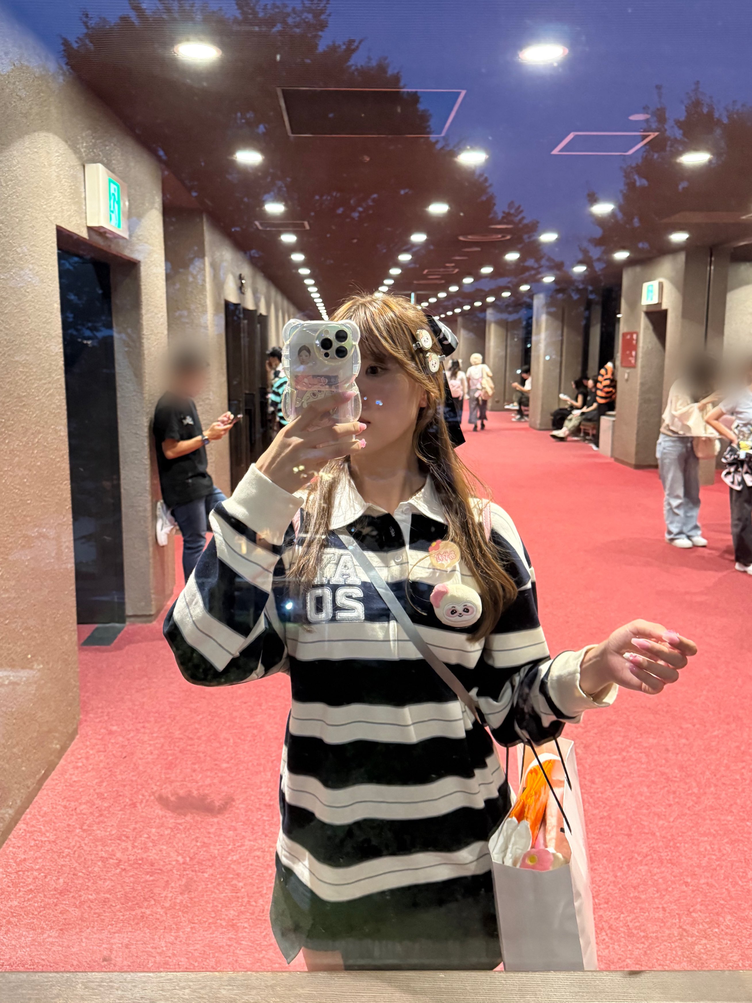 NiziU AYAKA ユニフォームTシャツ NiziU アヤカ ユニフォーム シャツ - メルカリ