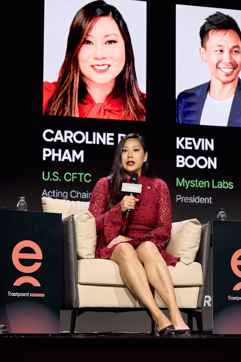 CarolineDPham's tweet photo. It’s the Golden Age of America 🇺🇸 the U.S. is charting a new future for crypto regulation @0xEastPoint @CFTC @Ripple @coinbase @SuiNetwork @Mysten_Labs @bloomingbit_io @worldlibertyfi @hashed_official https://t.co/0X5gtf2ryA