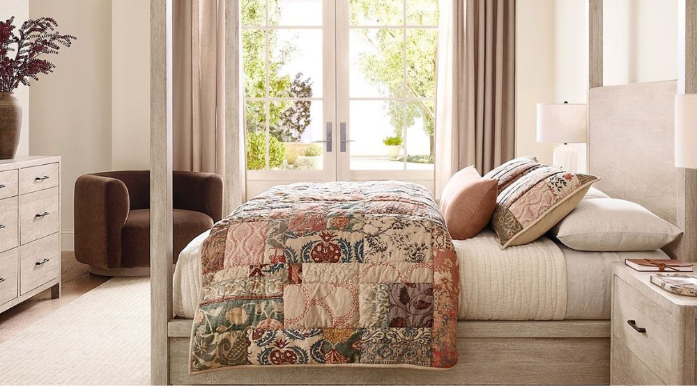 HomeTextilesTod's tweet image. @potterybarn is expanding its international footprint with the launch of a website for customers in the United Kingdom and a London pop-up shop. Click on the link below to find out more!

hometextilestoday.com/international/…

#HomeTextilesToday #PotteryBarn