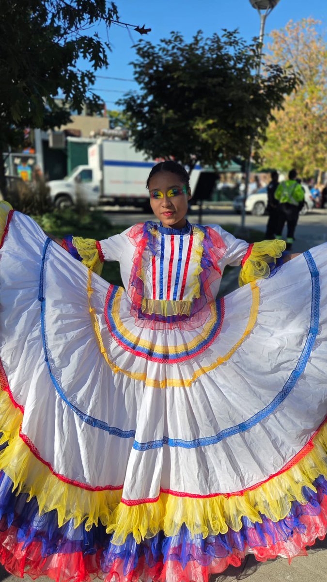 ColEmbCanada's tweet photo. 🇨🇴 En el marco de la Iniciativa de Diplomacia Cultural, 11 jóvenes de Mocoa (Putumayo) realizan un intercambio en Canadá 🇨🇦 del 19 al 26 de septiembre, llevando su música y danza a Ottawa, Toronto y Kitchener. https://t.co/WucXhiN7l6