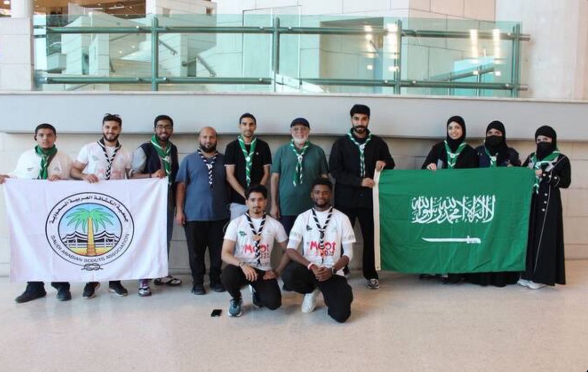 khald81579's tweet image. فخورة بتمثيل وطني الغالي المملكة العربية السعودية في البرتغال، وحمل رسالة تعكس قيمنا وطموحنا نحو التميز. تجربة عززت إيماني بأن تمثيل الوطن مسؤولية عظيمة، وأتطلع لفرص قادمة أرفع فيها اسم بلادي عاليًا🇸🇦🇸🇦❤️
#اليوم_الوطني_عزنا_بطبعنا #اليوم_الوطني_السعودي_95 
@scouts_org_sa