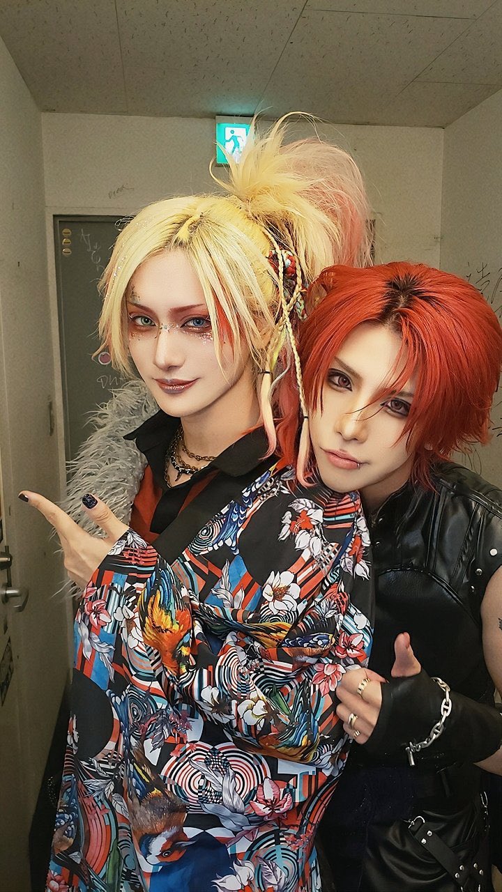 詩結 (@Azavana_Shiyu) / X