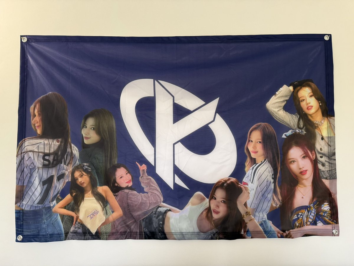 Elyoo | KC Sana 🇫🇷 tweet media