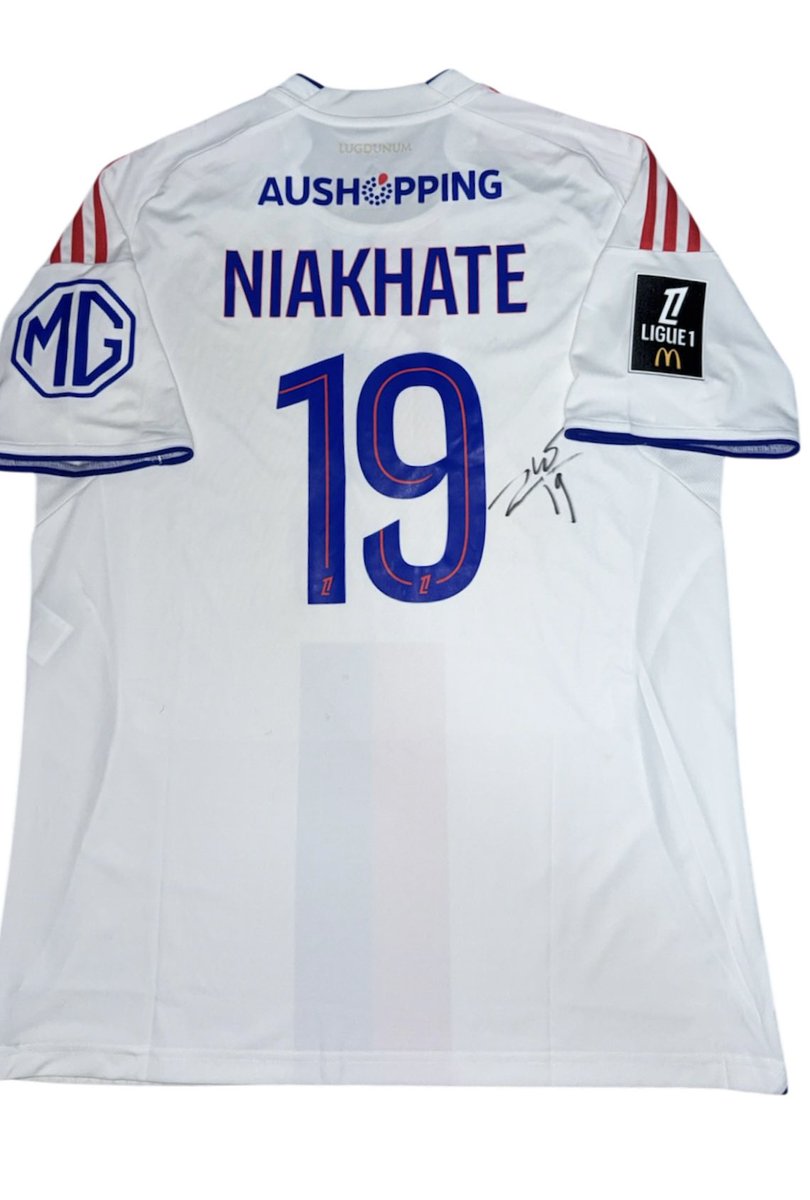 Quentin_Hnq's tweet image. Full porté
Belle triplette