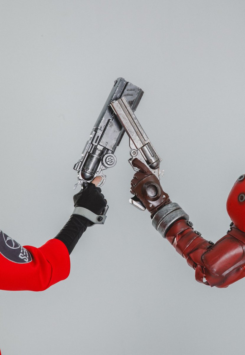 Two gunners🔫🔫

🔫：<a href="/krista7969/">krista白</a> <a href="/en_yen/">曮 Enyen 🏳️‍🌈</a> 
📷：<a href="/chuufly/">Chuufly蟲</a> 

#TRIGUNSTAMPEDE #trigun