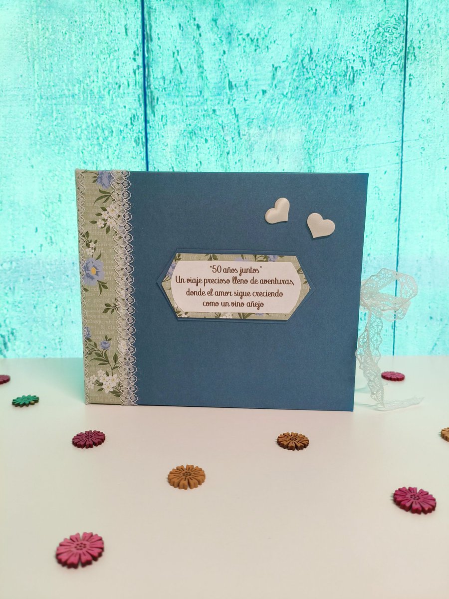 IlusionSandra's tweet photo. Álbum de Scrap personalizado BODAS DE ORO.
.
.
#bodasdeoro #scrap #album https://t.co/wOSPjdjOps