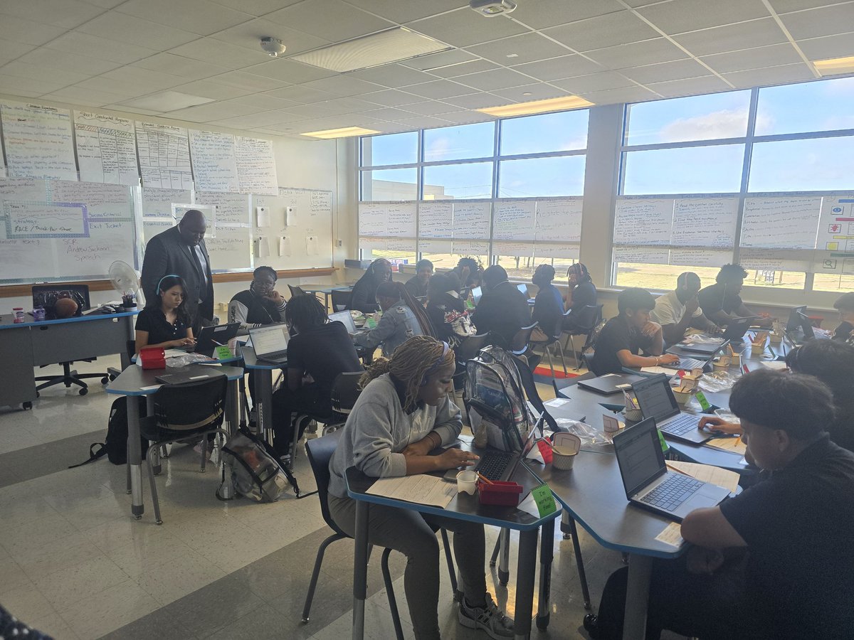 Dallas Carter High School tweet media