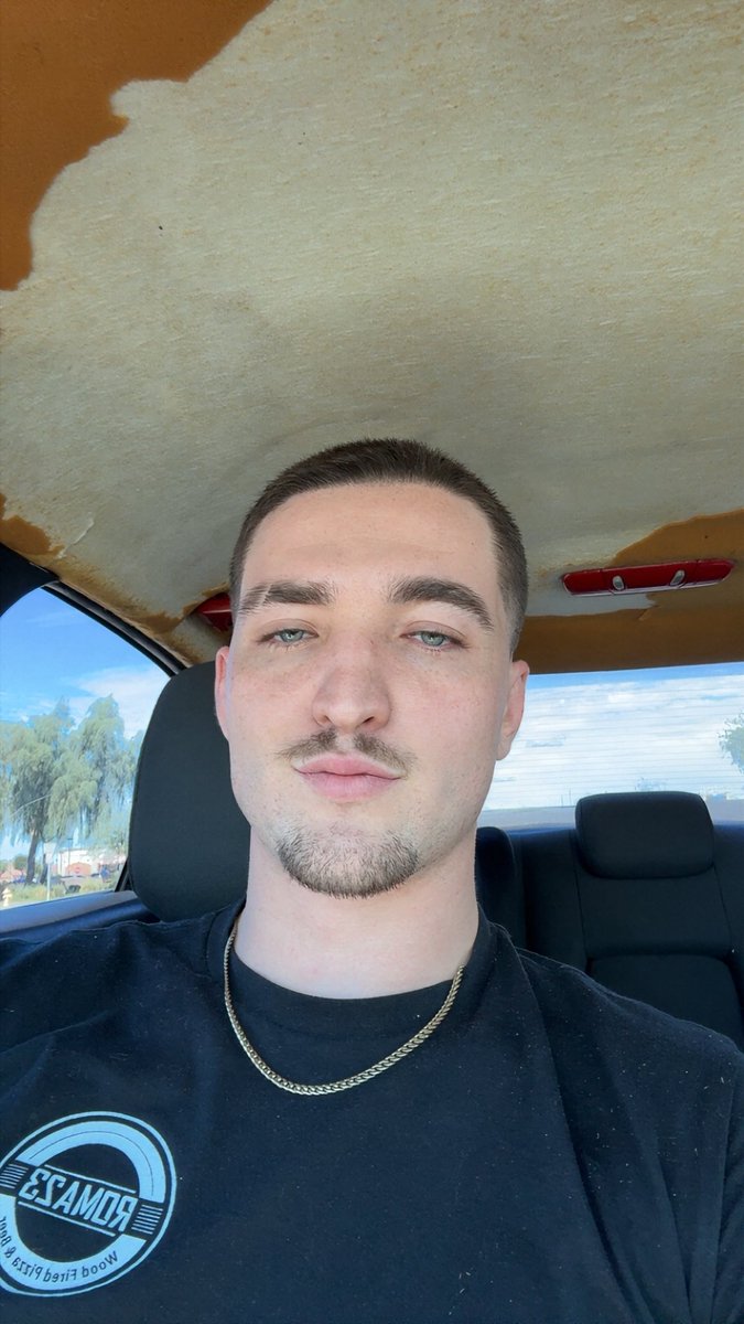 BlessingsTtv's tweet photo. Damn shits changed fs https://t.co/uihwh5F8Gl
