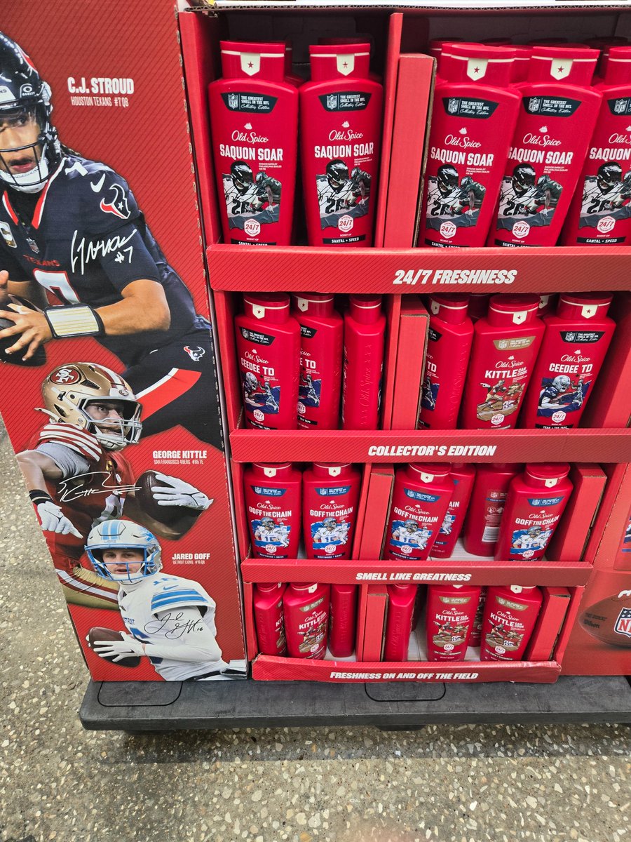 dohieu1970's tweet image. Saw this at #walmark