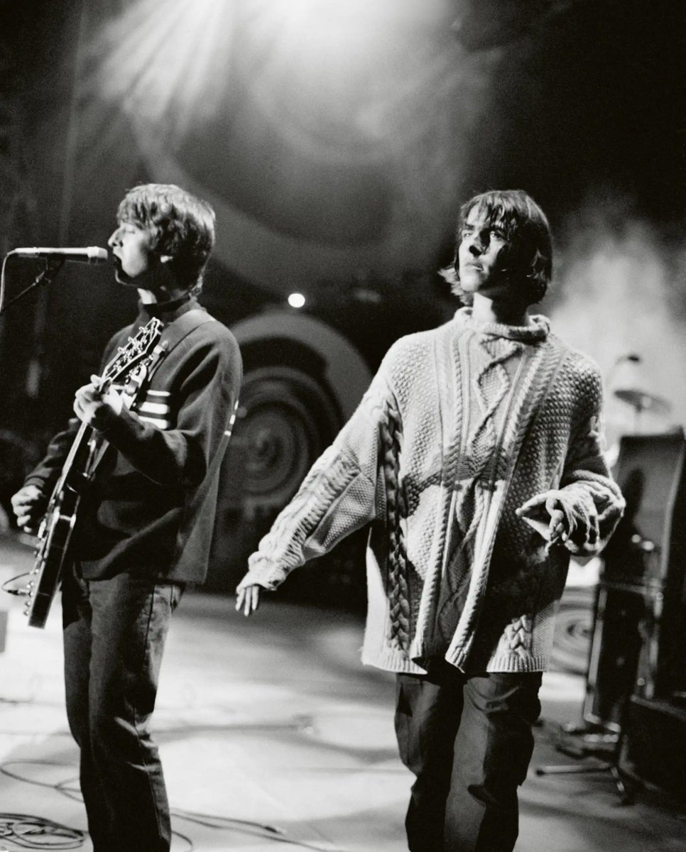 The Classic Car Boot tweet media