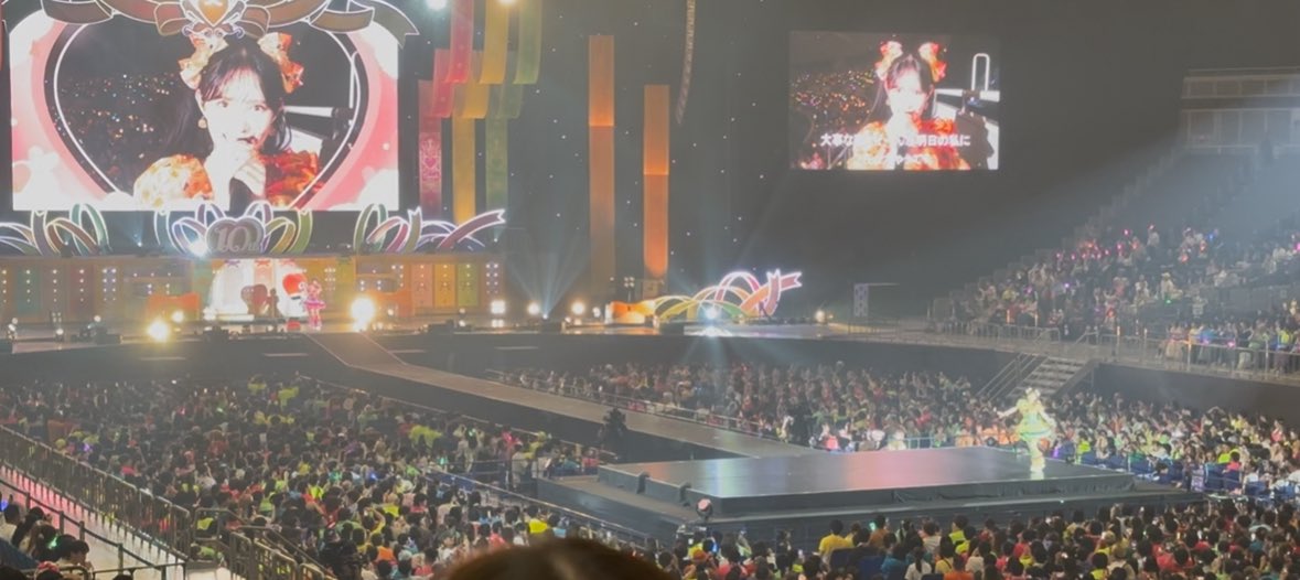 横浜アリーナとき宣行きました！距離感はこのぐらい！定期的にときめきを浴びるべき！かわいいよりもエモいが勝つ序盤ブロック！ほんで毎回パブりんのあたま撫で回したい！！メンバーみんな可愛いのは当然としてパブりんがいちばんかわいい！
#とき宣超最強ツアー