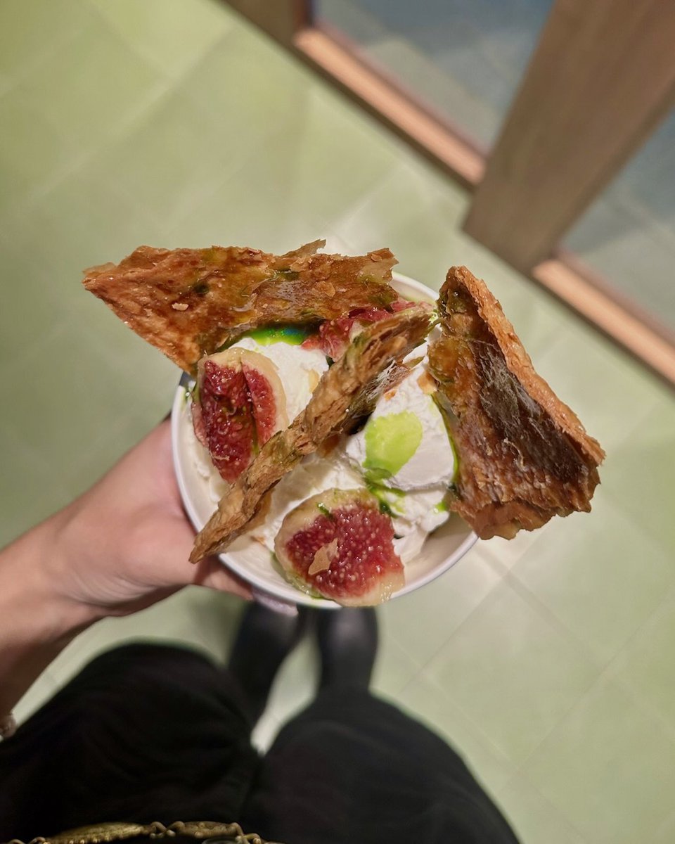 vacanaljubany's tweet image. La tardor a la Vacanal!🍂💚

#Gelat #Figues #Tardor #Vacanal #Jubany #Vic