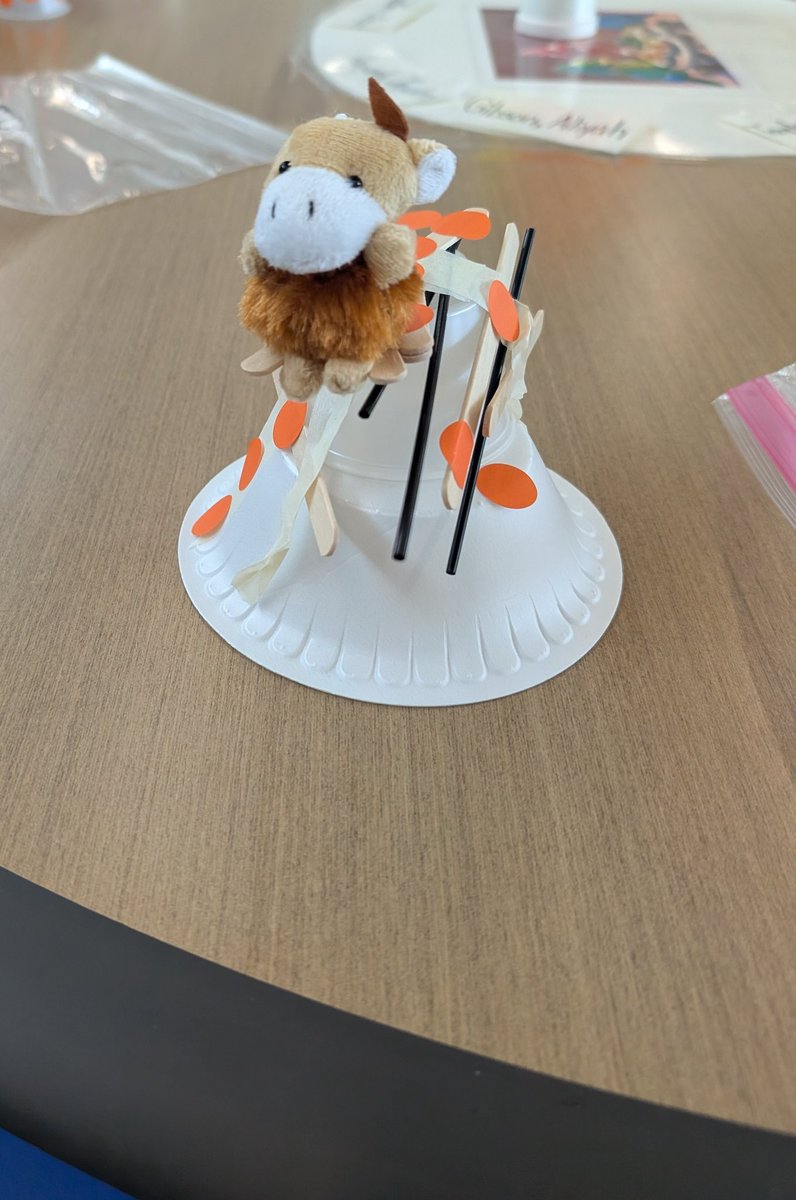 Jefferson_ELC's tweet image. We have some future engineers on our hands! 👷‍♀️👷‍♂️ Our preschoolers took on a fun STEAM challenge: designing and building a sturdy chair for a stuffed animal friend. They used a variety of craft materials to create some unique and impressive furniture. #STEAM #LearningThroughPlay