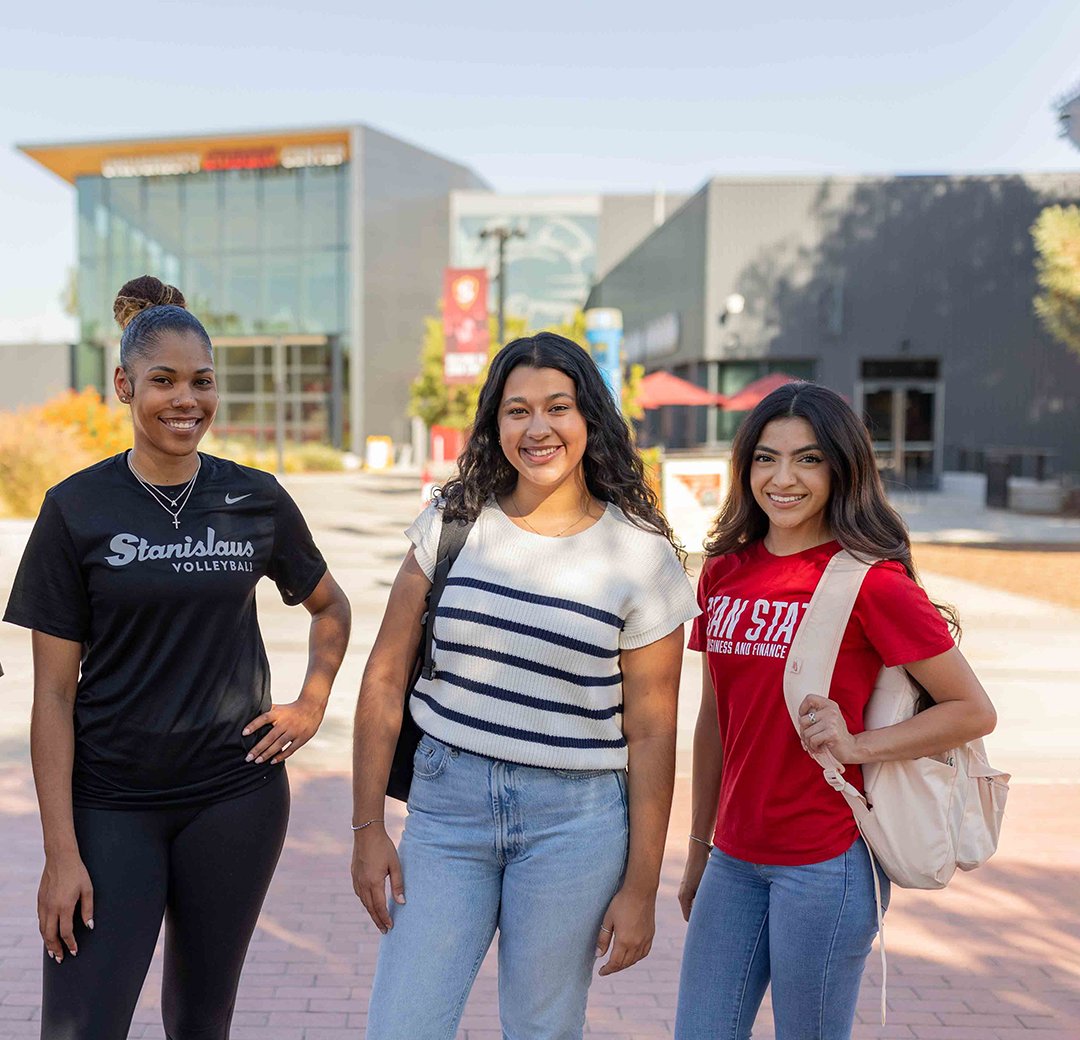 stan_state's tweet image. Alumni Play a Key Role in Growing the Warrior Family
“Who’s a better advocate for #StanState than an alum who can share their experiences and what Stan State was like for them?” -Tiffany Davis, Director of Alumni Engagement
Read the story: ow.ly/vG0H50WYkTR