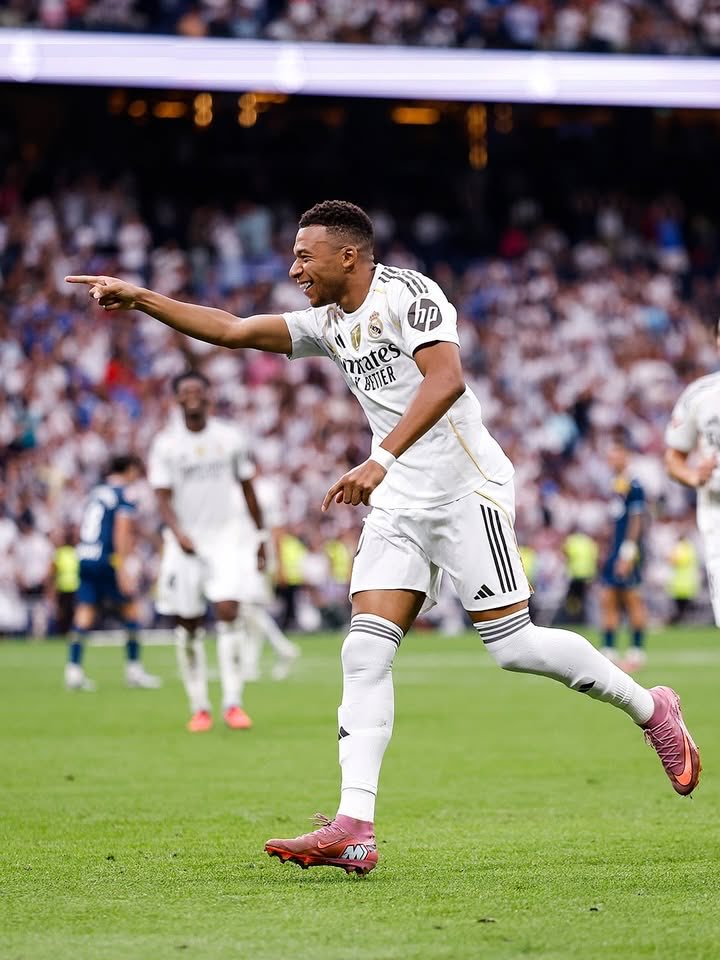 7 goles en 6 partidos de Liga. SE VIENE SU AÑO.