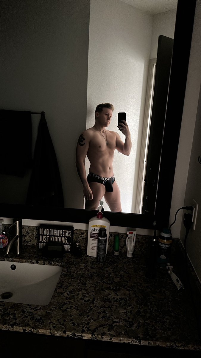 Gruff🐺 tweet media