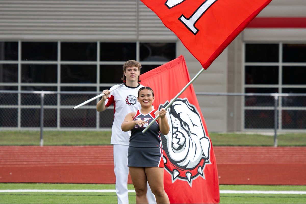 almost time to welcome our bulldogs - past and future to campus! Will we see you this week for homecoming?! 

#collegecheer #cheerleader #homecoming #gameday #stunting #signed #naia #kcac #nca