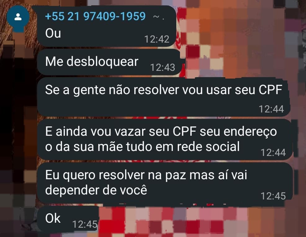 w_nyctophobia's tweet photo. ⚠️ AJUDA ‼️
gente, esse número tá mandando mensagem pra um monte de gente, pegando dados e falando que vai vazar se não enviasse nudes (detalhe, mandou mensagem apenas para menor de idades!)
se puderem denunciar, dar um ratio ou alguma outra solução, por favor, ajudem!!!!!! https://t.co/yWvh5AqrTW