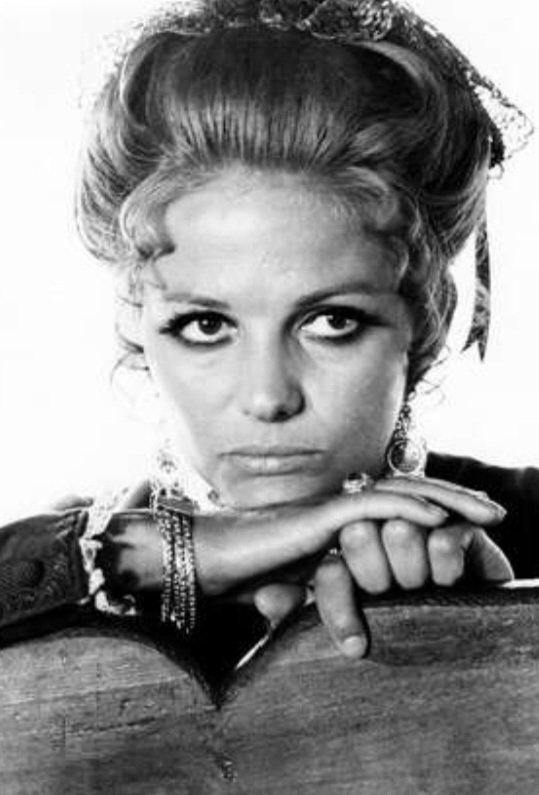 Ma no...
#ClaudiaCardinale 
Ci ha lasciato anche lei