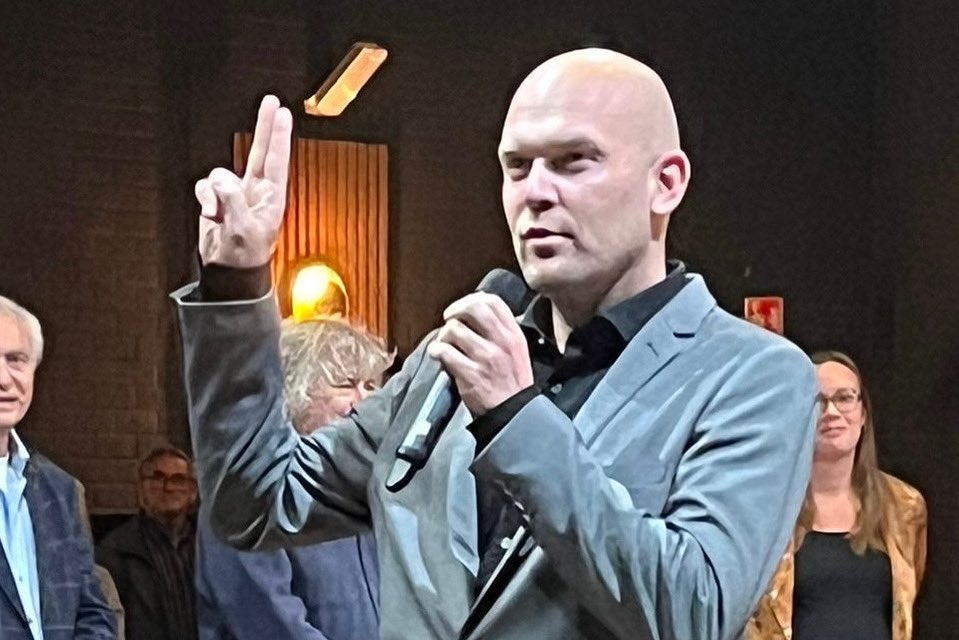 Wij feliciteren ons nieuwe burgerraadslid Rens den Besten met zijn installatie.