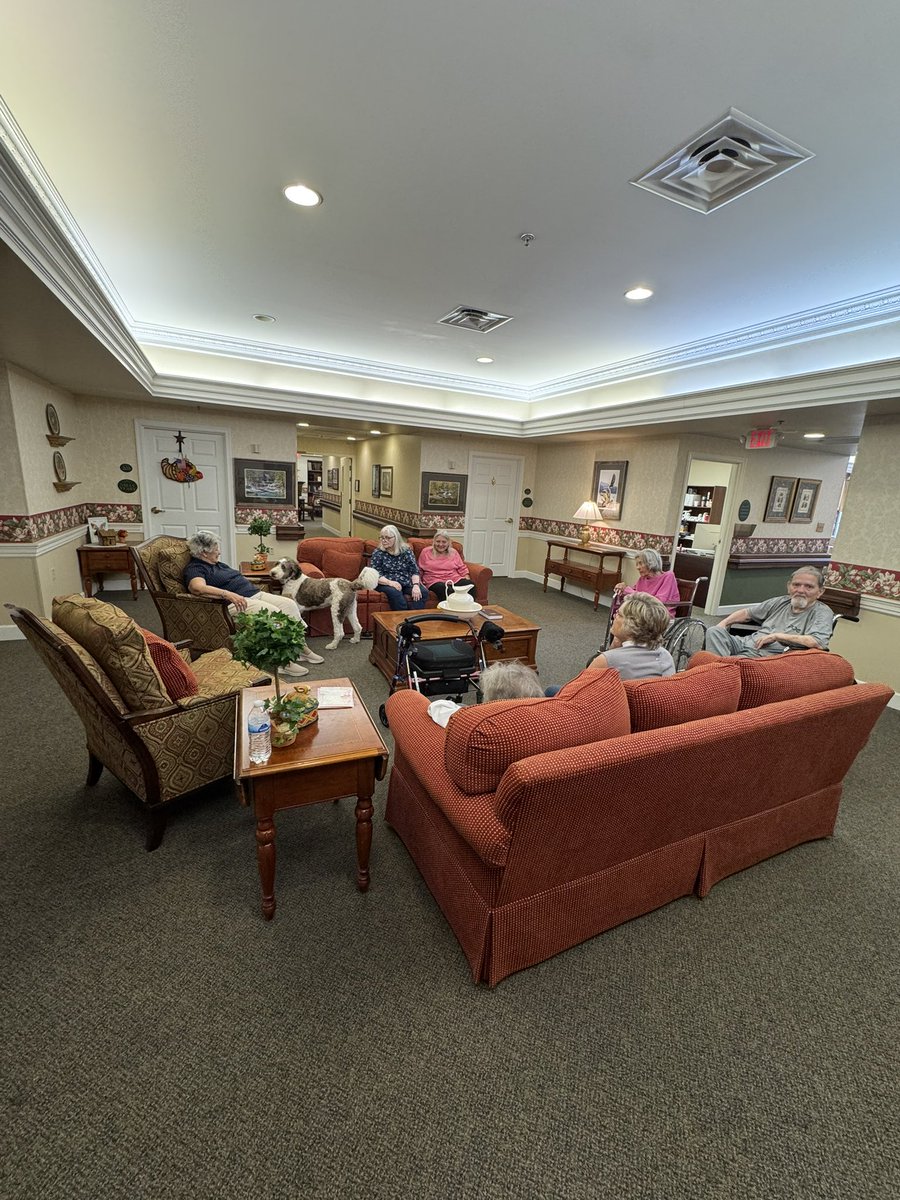 WedgewoodE_OH's tweet image. Pete surprised us with a visit today in just a few short weeks he will be a trained support dog 🐶.

#tuesday #supportdog #assistedliving