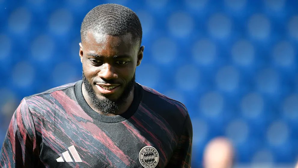 بایرن مطمئن است که می‌تواند به سرعت با دایوت اوپامکانو بر سر قرارداد جدید به توافق برسد. در همین حال، این بازیکن می‌خواهد وقت بگذارد و پیشنهادات احتمالی سایر باشگاه‌ها را بررسی کند.
[altobelli13, itstheicebird]