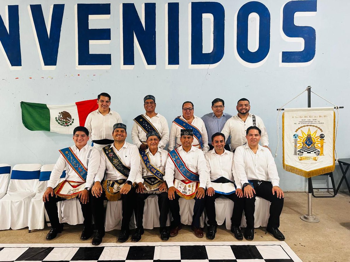 FraternidadLog's tweet photo. Celebramos nuestro Séptimo aniversario, agradecemos la presencia  de:

Respetable Logia simbolica Liberares 1  y a su V:.M:. Rodulfo Del Pino Barrientos

Respetable Logia simbolica Liberares 3 y al V:.M Sergio Gomez Sántiz https://t.co/SaCsC3si7Q