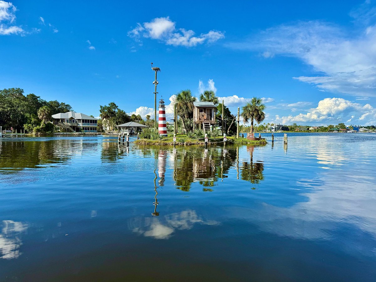 Gulf Coast Getaways tweet media
