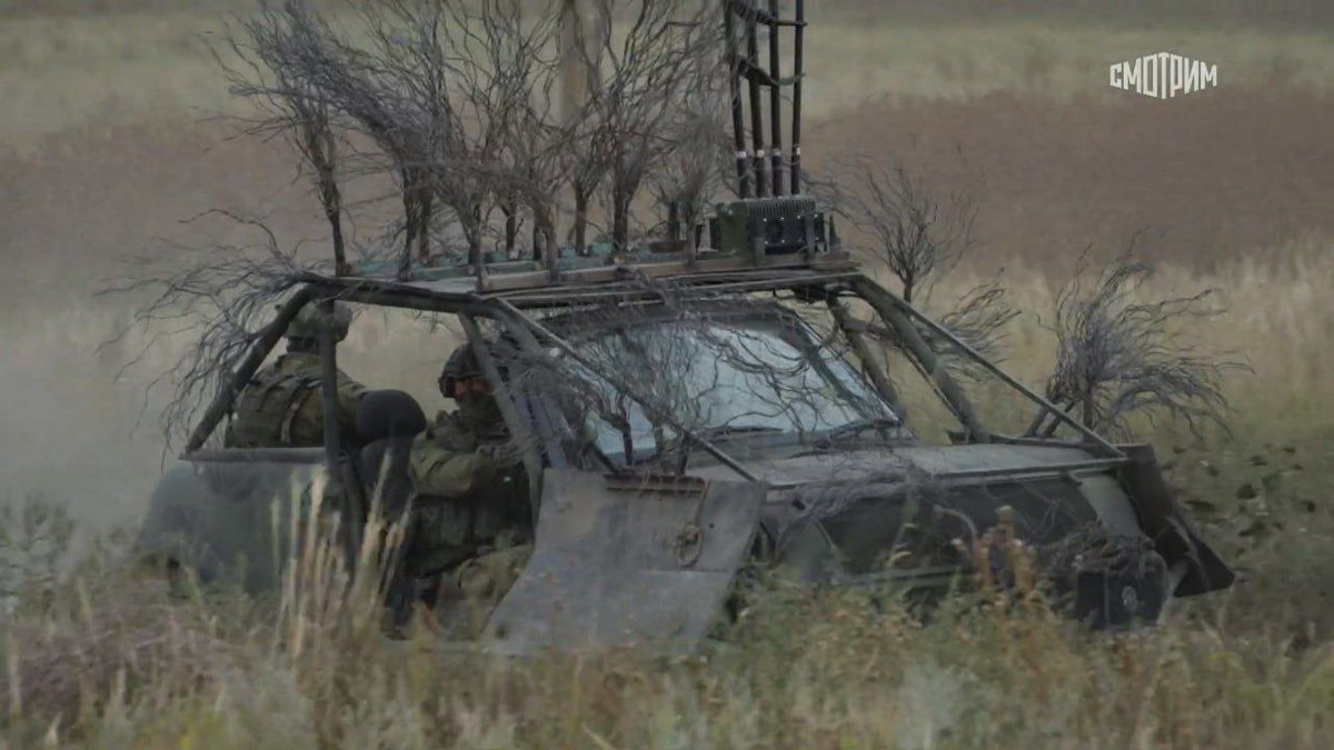 Russian "assault" buggies based on civilian vehicles with an electronic warfare system, space for troops, and untwisted strands of steel cables in the area of the special military operation.
