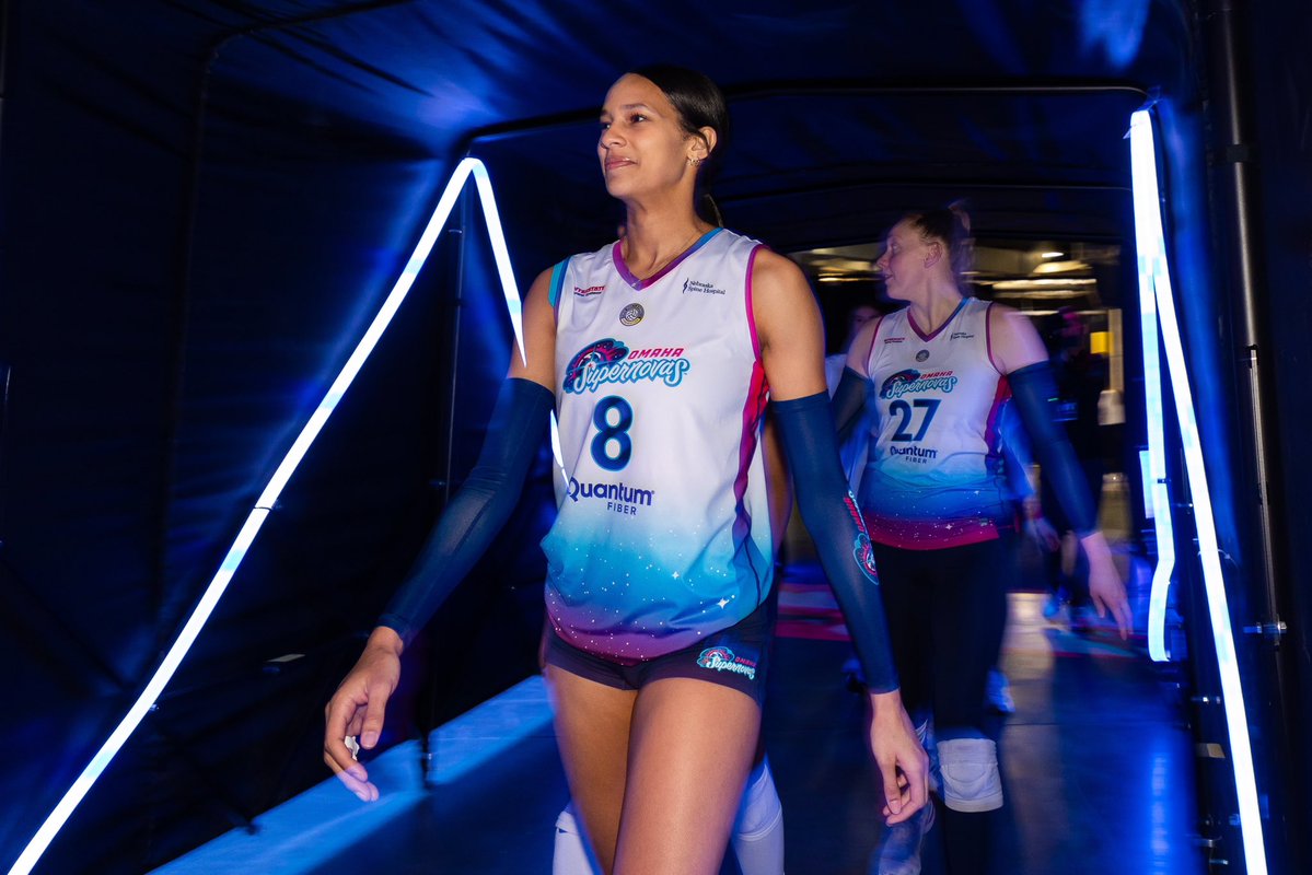 KUVolleyball's tweet image. Did someone say MVP?! 👀

Reagan Cooper was named MVP at the NORCECA Final Six by leading the U.S. in scoring during the playoff rounds, earning 30 points in two matches.

#RockChalk