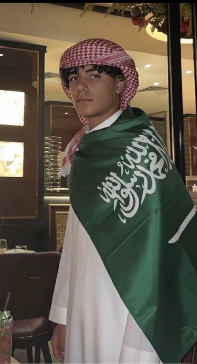 كريستيانو جونيور يحتفل باليوم الوطني 💚💚💚