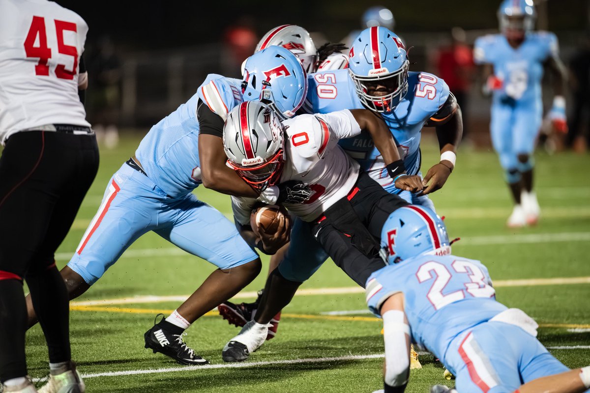 📸🏈 Photos from <a href="/ACFloraFootball/">AC Flora Football</a> vs South Pointe are now up on FloraAthletics.com.