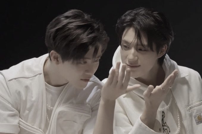 iwjeno's tweet image. Loving you means never finding an end—only more. More days, more moments, more ways to prove that too will never be enough.