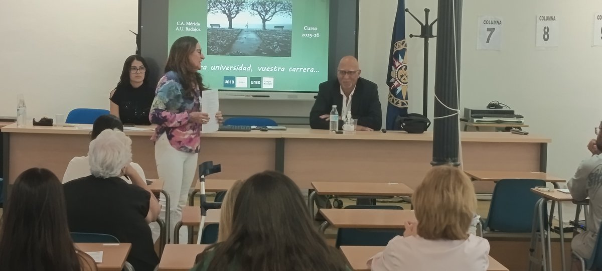 UNED Mérida tweet media