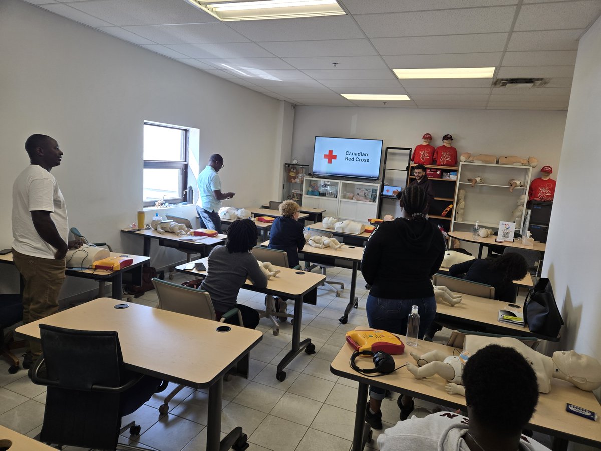 ACAOTTAWA's tweet photo. 🩺💡 ACAO staff are now First Aid &amp; CPR certified! Ready to save lives and make a difference in our community. 💪❤️ #ACAO #CPRTraining #FirstAid #WorkplaceSafety #CommunityCare https://t.co/C6yHwgV9UQ