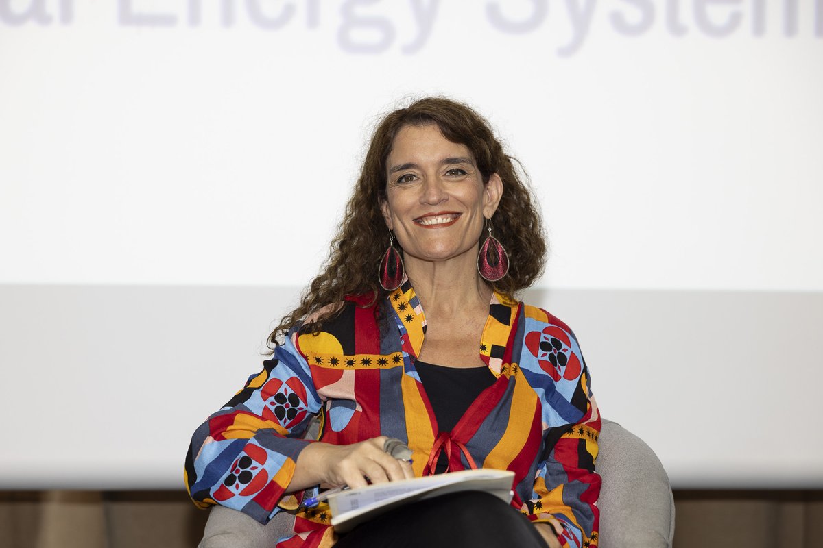 CienciaGob's tweet image. ✅España acoge #SolarPACES2025, la conferencia internacional más importante de energía termosolar.

🗣️@EvaOrtegaPaino: "Nuestro país es un referente internacional, con excelentes recursos solares y liderazgo científico, tecnológico e industrial".

ciencia.gob.es/Noticias/2025/…