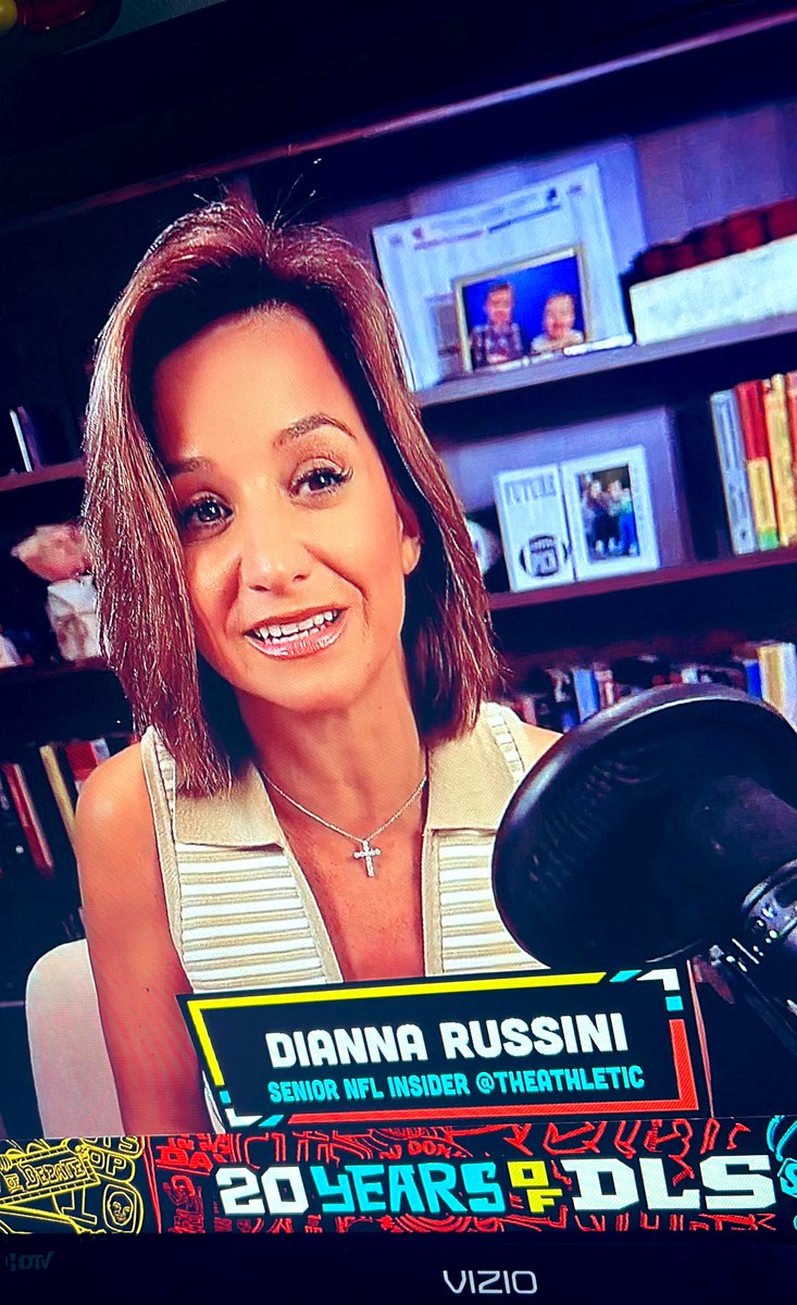 Linkuppodcast01's tweet photo. @DMRussini  is 🔥🔥😮‍💨 https://t.co/QXJcVgS7WB