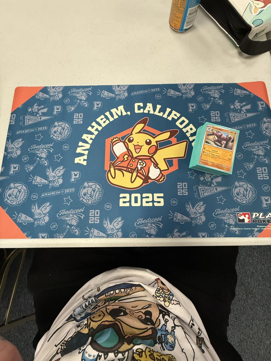 Shout out <a href="/TJParable/">Justin Kempley</a> for the pretty playmat :)