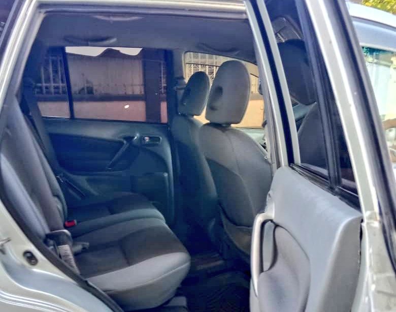 Eng_Matarra's tweet photo. RAV4 KILLTIME 🔥 🔥
REG" #CHY
▪️CC. 1790
▪️FULL AC 🌧
▪️ENGINE-1ZZ
▪️SPORT RIMS
▪️FULL DOCUMENTS ✅️
BEI - MIL 12
IPO DAR (Magomeni)
WHATSAPP-0793022184 https://t.co/1coMIYCPqk