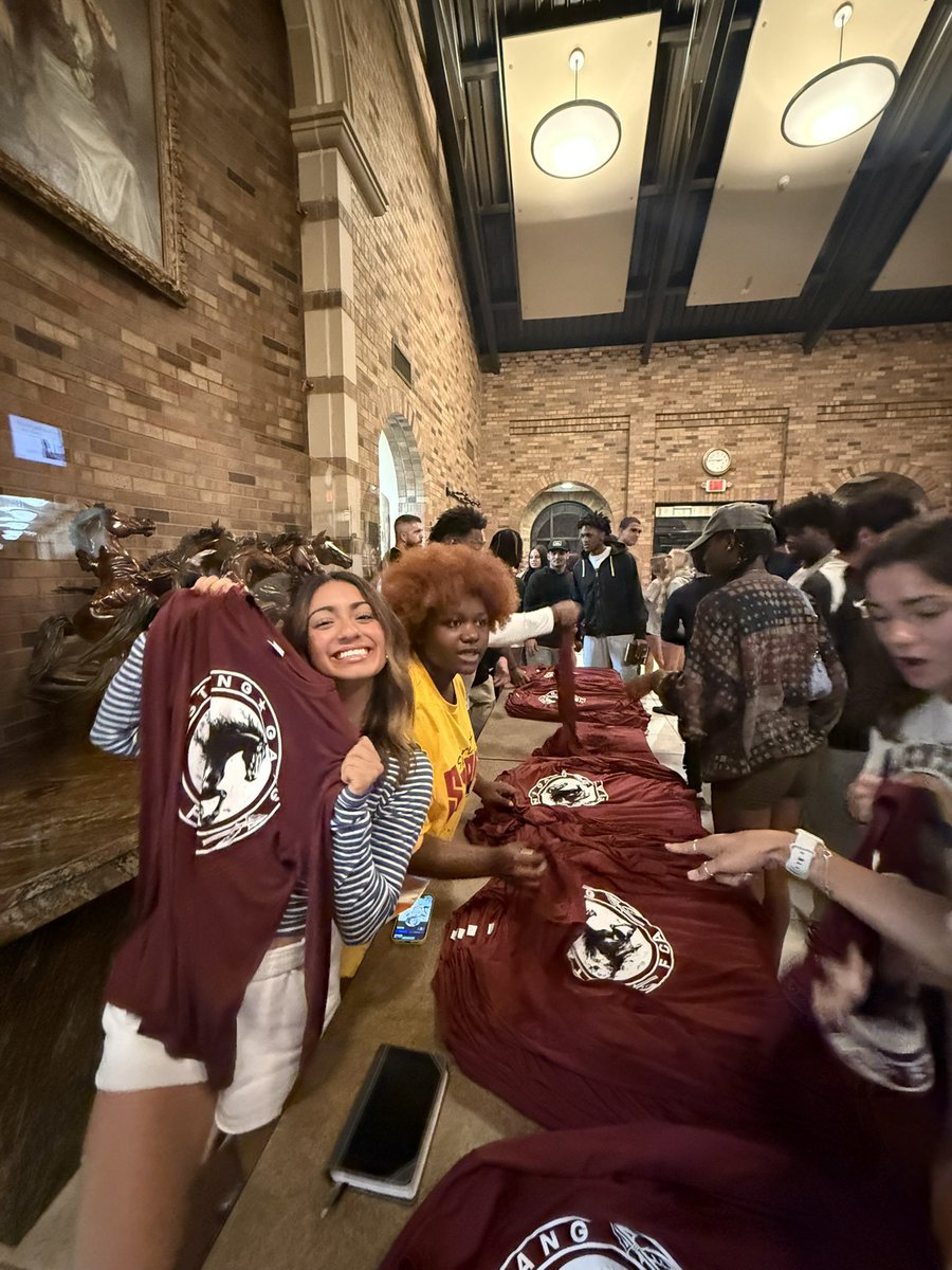 FMsutexas's tweet image. Best place On Campus to be on Monday Nights. You’re missing out on a great opportunity to build community. #hereIam