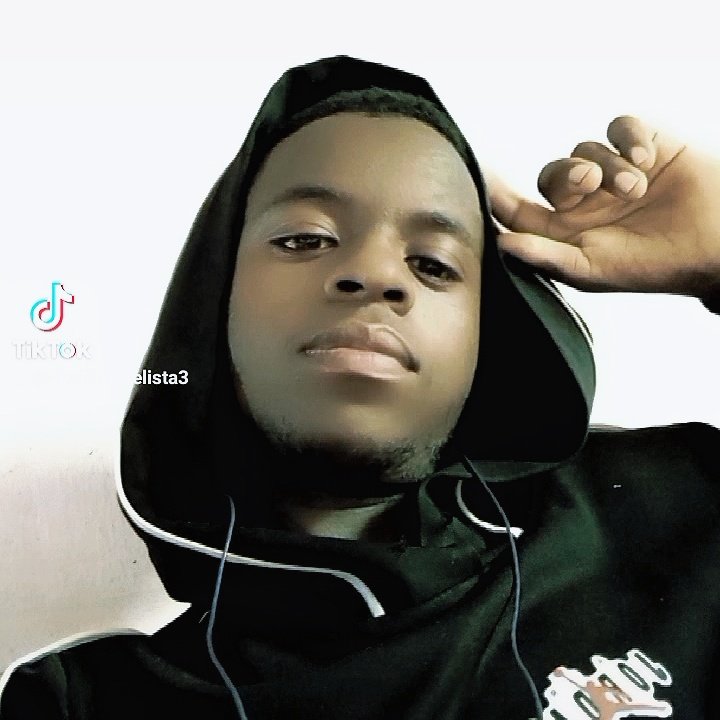 jecjose3's tweet photo. #NewProfilePic https://t.co/lbBKqfEeQO