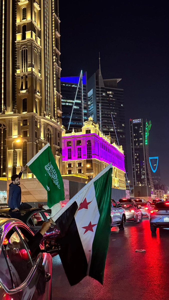 msalabras's tweet photo. أبارك للمملكة العربية السعودية قيادةً وشعبًا بمناسبة اليوم الوطني، سائلاً الله أن يديم عليها الأمن والأمان والتقدم والازدهار
#اليوم_الوطني_السعودي_95 https://t.co/1QQ0XuhAOM