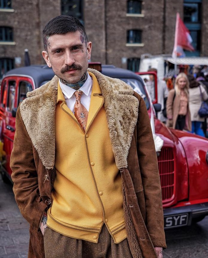 The Classic Car Boot tweet media