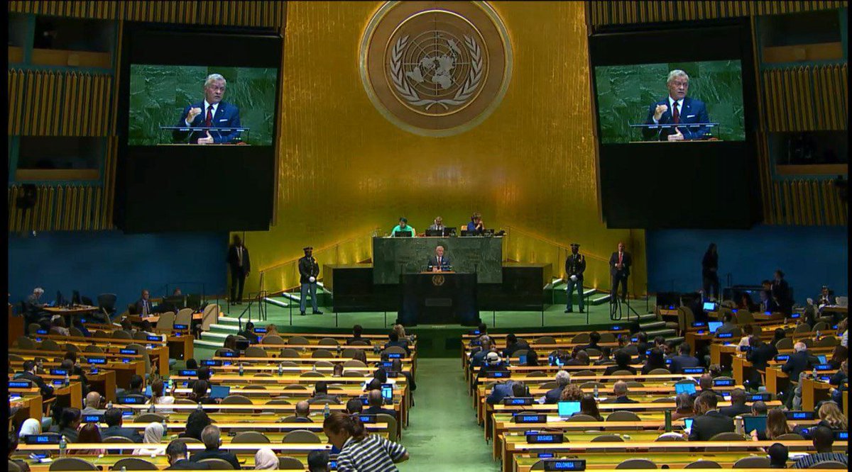 abkhaleel's tweet image. It was an honour for me to preside over the General Debate, as Vice President of #UNGA80.

As we celebrate the 60th anniversary of Maldives membership in the UN, it is a proud moment for our small island nation. 

It is a moment to reflect on how far the Maldives has come at the…