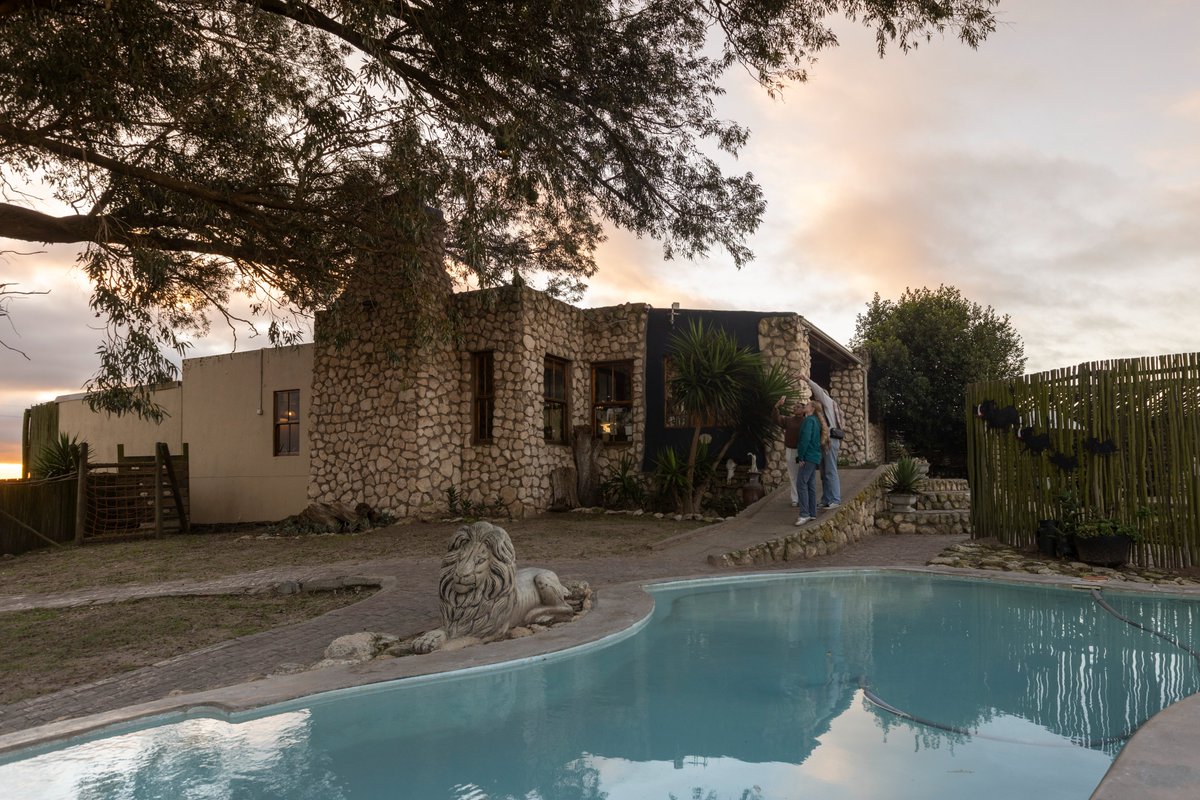 🇿🇦 This #HeritageDay, celebrate South Africa the Thali Thali way! Adventure, nature, and culture await—come make memories with us! 🏞️

Click the link to discover the jewel of the West Coast thalithali.co.za. 

#ThaliThaliGameLodge #YourRouteToNature