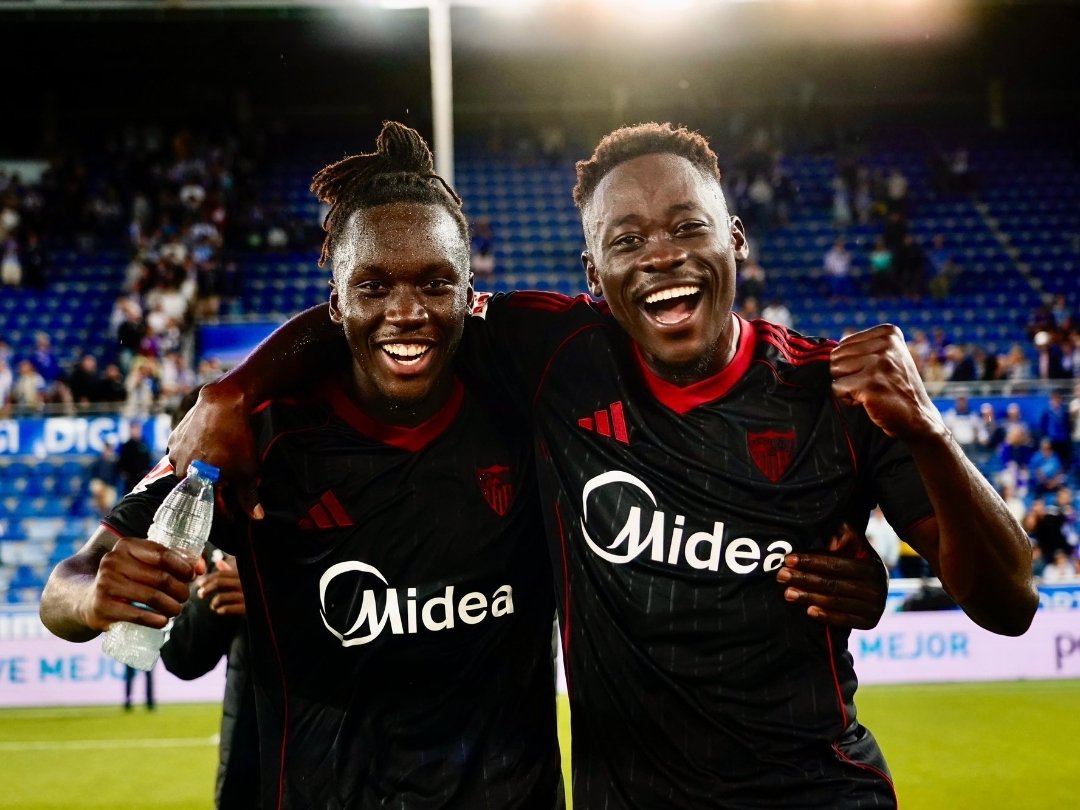 La gente me llamará loco pero realmente pienso que hoy se pueden rascar puntos contra el Villareal ya veremos lo que pasa pero estoy después de mucho tiempo ilusionado por ver un partido del Sevilla y con ánimos, antes solo quería q acabara en 10min.