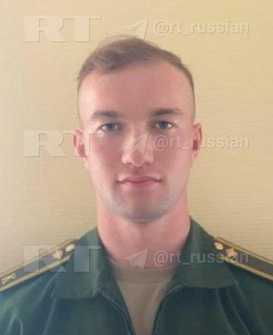 ⚡️На фото предатель Ступников!
Эта гнида являясь военнослужащим ВС РФ передавал нацистам ВСУ данные о расположении наших бойцов и наводил американские HIMARS на своих сослуживцев!

Из-за его предательства погибли около 200 российских военных!

Какое наказание он заслуживает?!