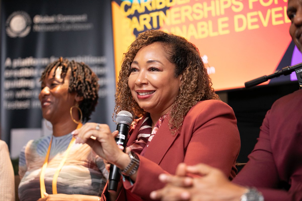 Racquel Moses tweet media