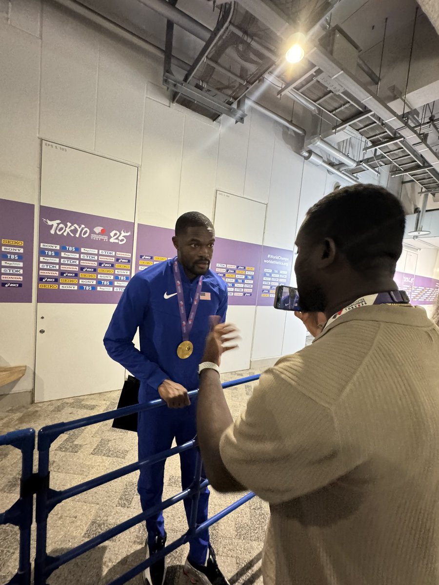 Yaw (@theyawofosu) on Twitter photo Year 1                                   Year 10
#LetItAllWorkOut Year 1                                   Year 10
#LetItAllWorkOut